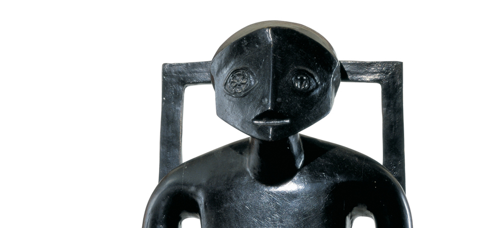 Alberto Giacometti, L'Objet invisible (Mains tenant le vide)[detail], 1934/35, Fondation Marguerite et Aimé Maeght, Saint-Paul-France © Alberto Giacometti Estate (Fondation Alberto et Annette Giacometti + ADAGP) Paris, 2016